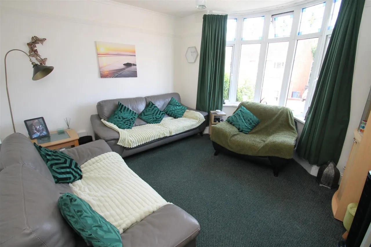 Cobham Road, Halesowen, photo 5
