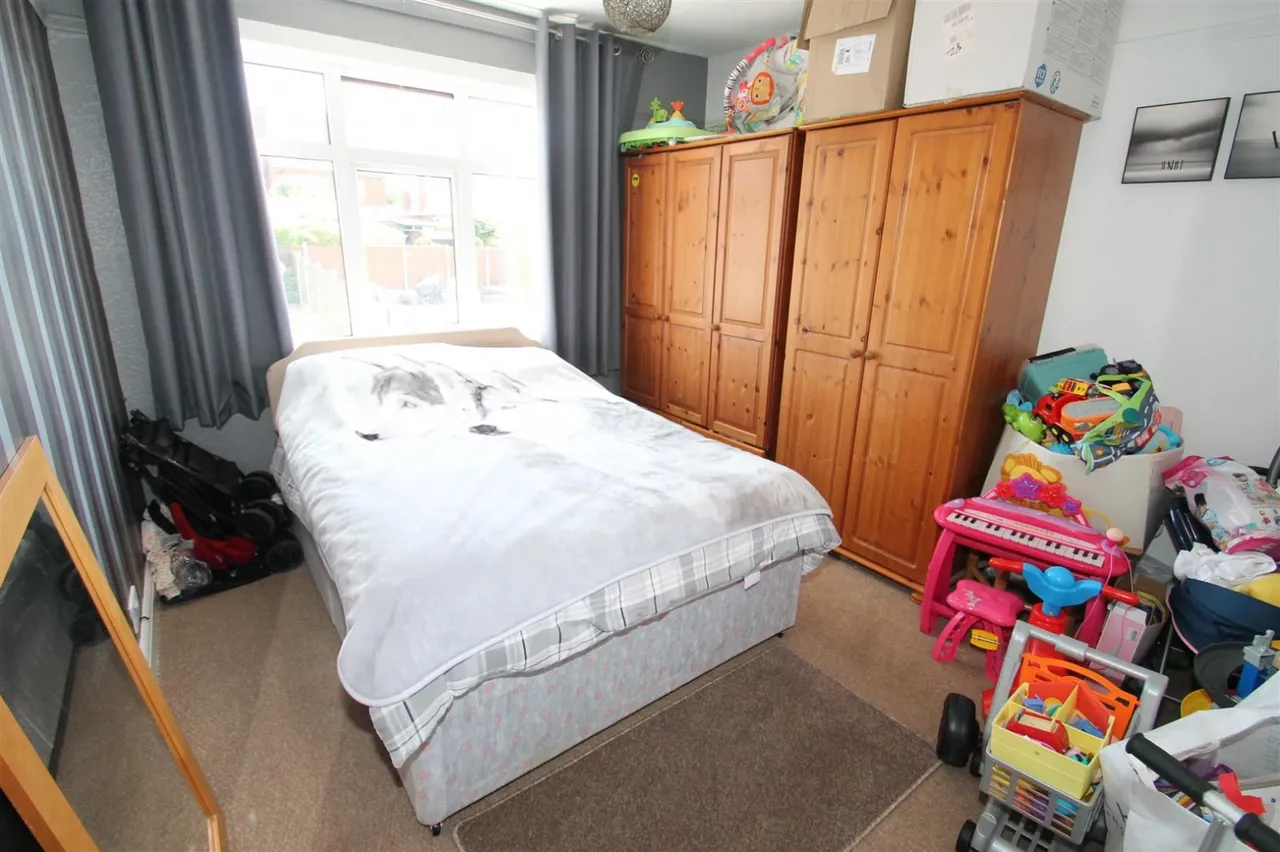 Cobham Road, Halesowen, photo 21