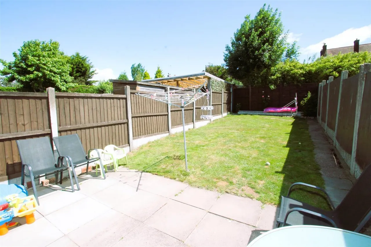 Cobham Road, Halesowen, photo 17