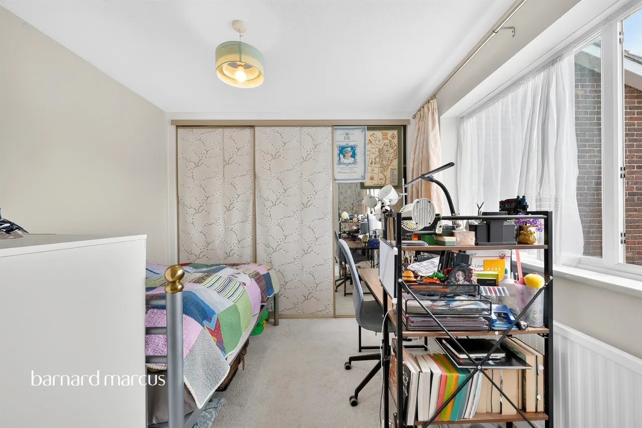 Abbotts Road, Cheam, Sutton, photo 9