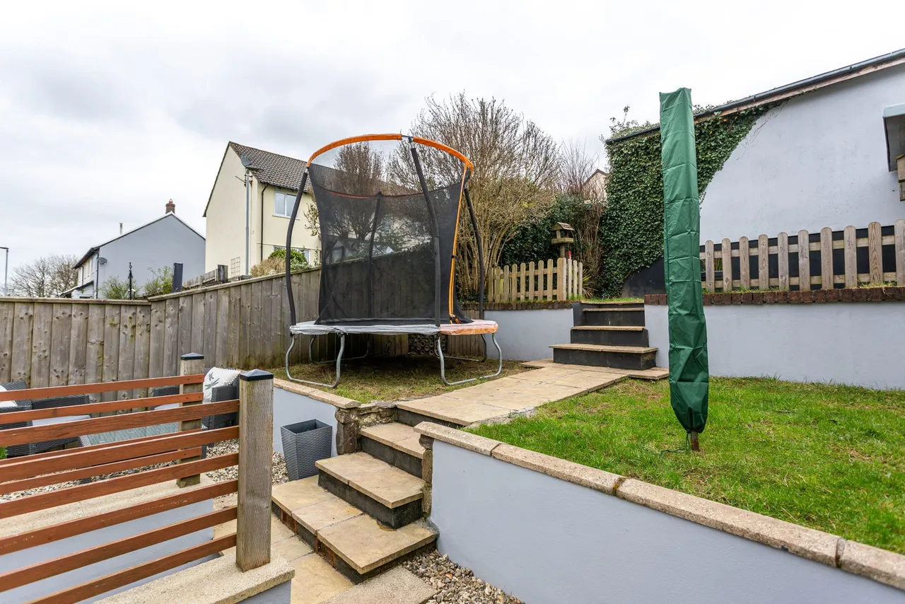 Homer Close, Bratton Fleming, photo 21