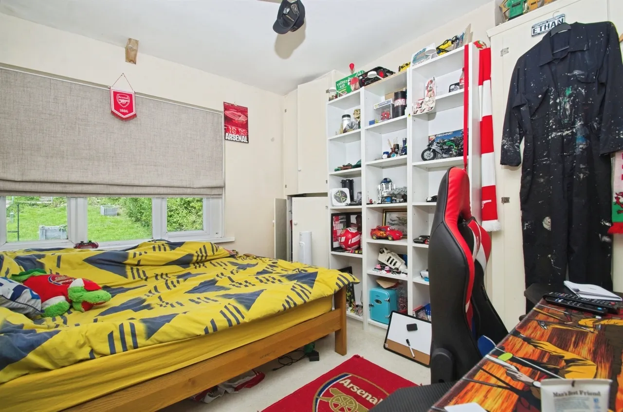 Rathbone Terrace, Maesteg, CF34, photo 9