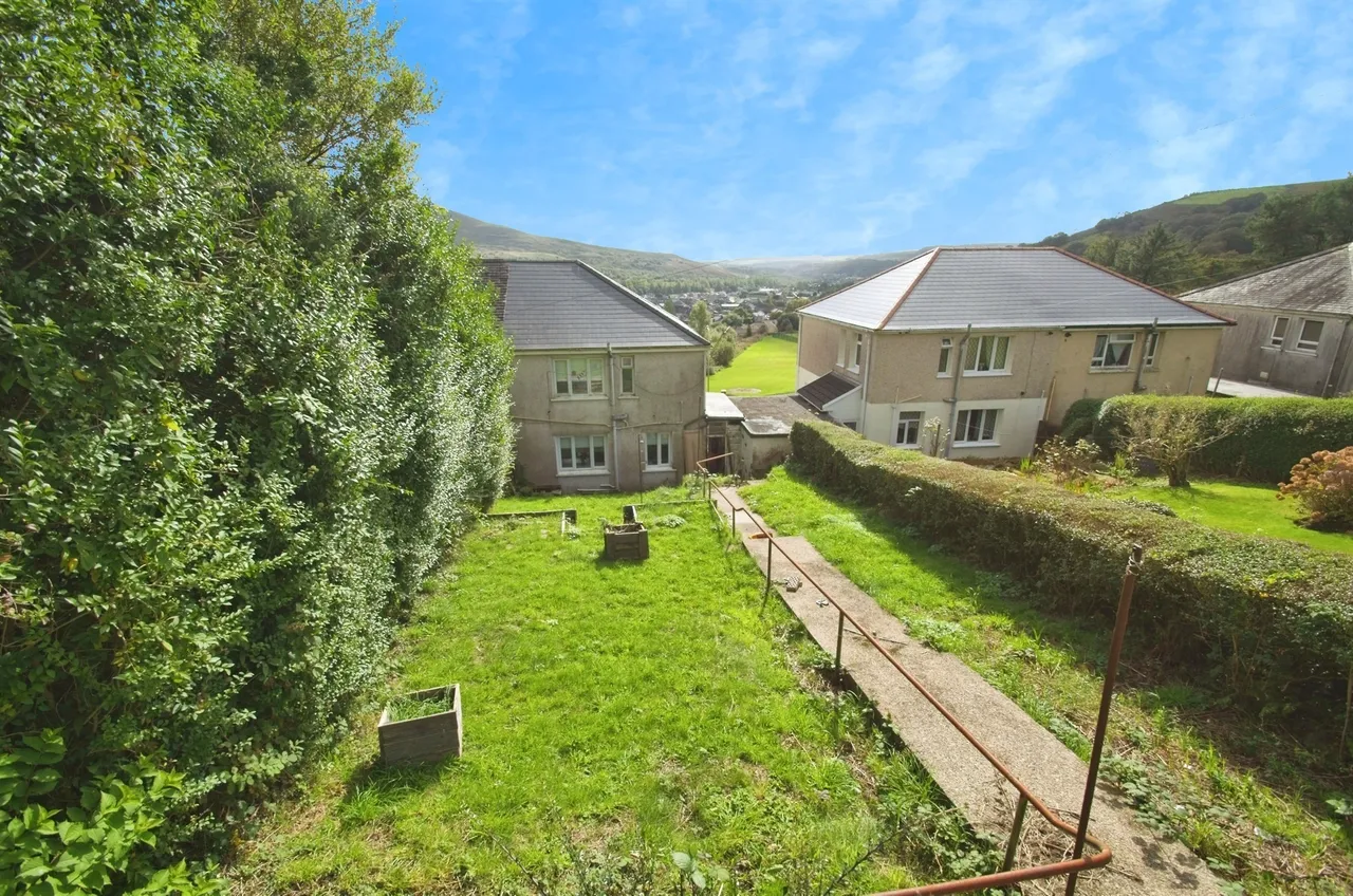 Rathbone Terrace, Maesteg, CF34, photo 4