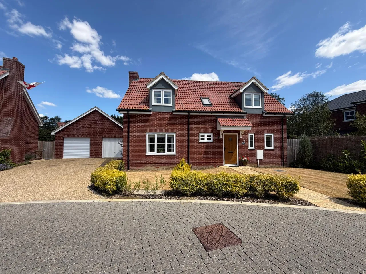 3 bed house for sale — Platinum Drive, Badwell Ash, Bury St. Edmunds