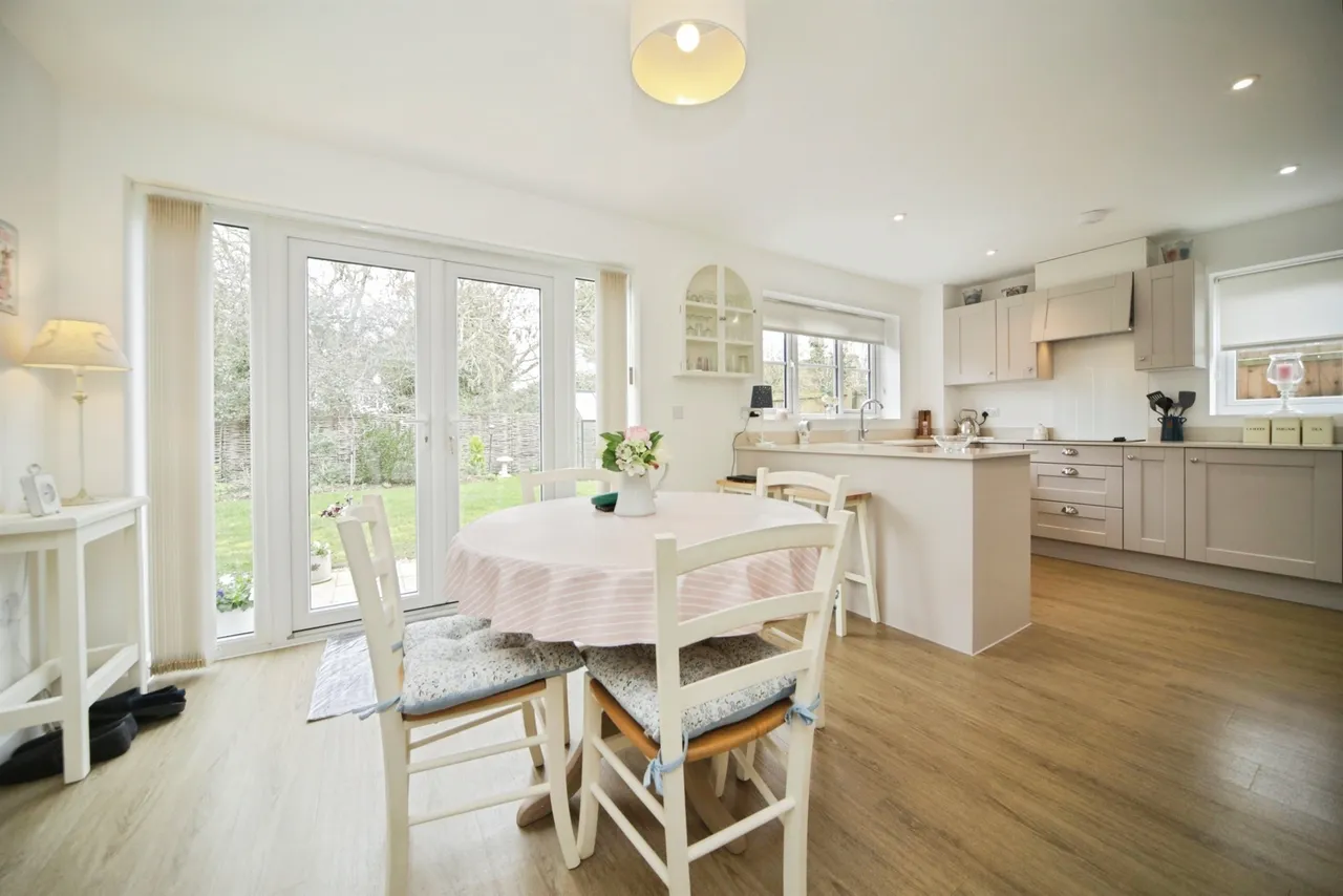 Platinum Drive, Badwell Ash, Bury St. Edmunds, photo 4