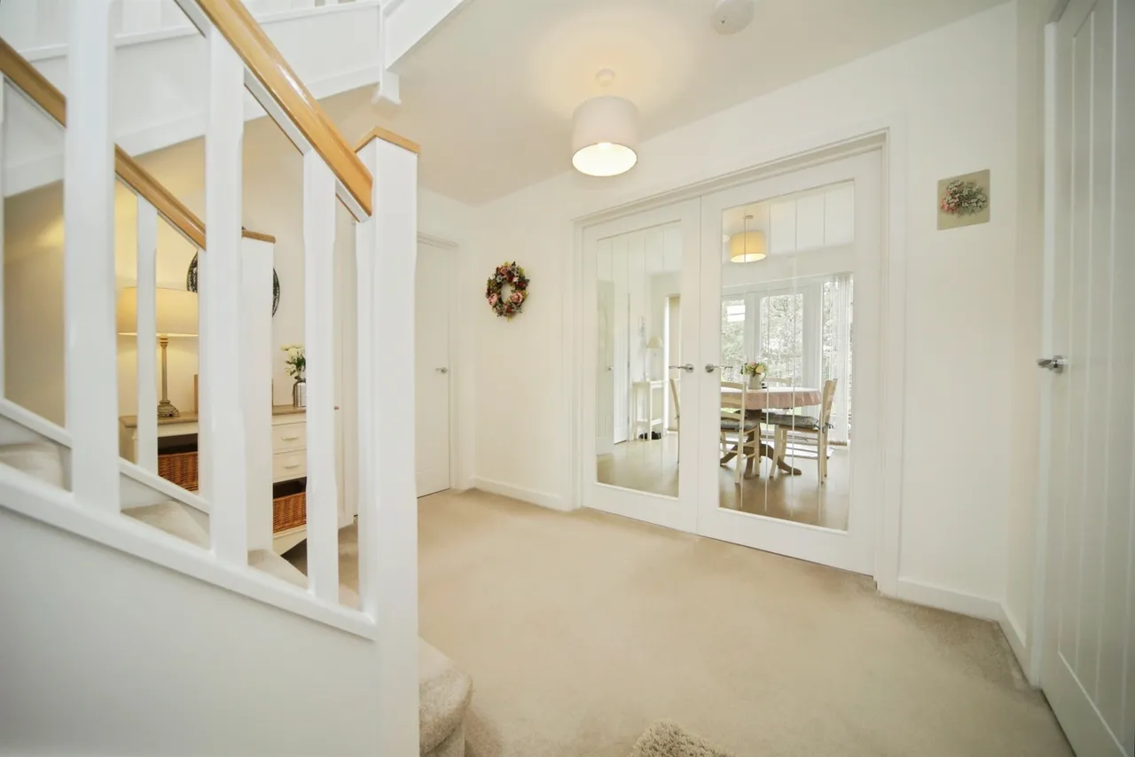 Platinum Drive, Badwell Ash, Bury St. Edmunds, photo 10