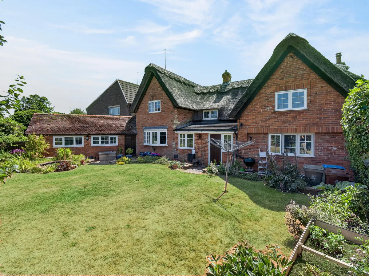Main Street, Adstock Buckingham, MK18, photo 25