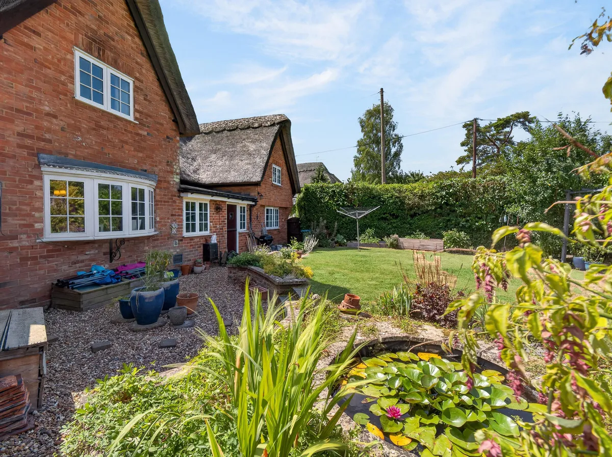 Main Street, Adstock Buckingham, MK18, photo 26