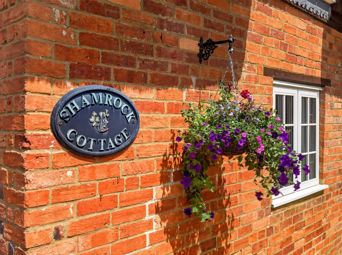 Main Street, Adstock Buckingham, MK18, photo 31