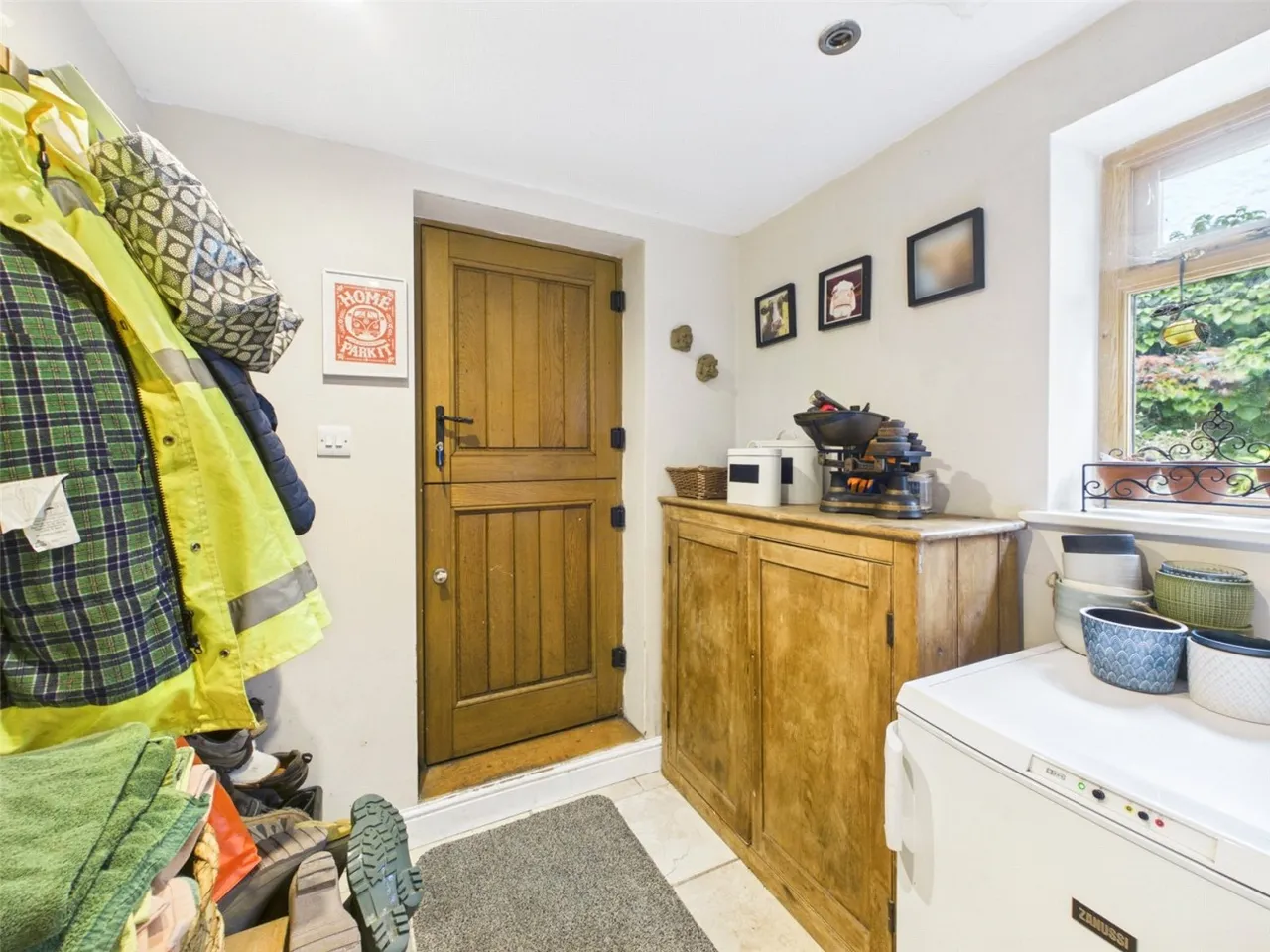 Lower North Street, Cheddar, BS27, photo 17