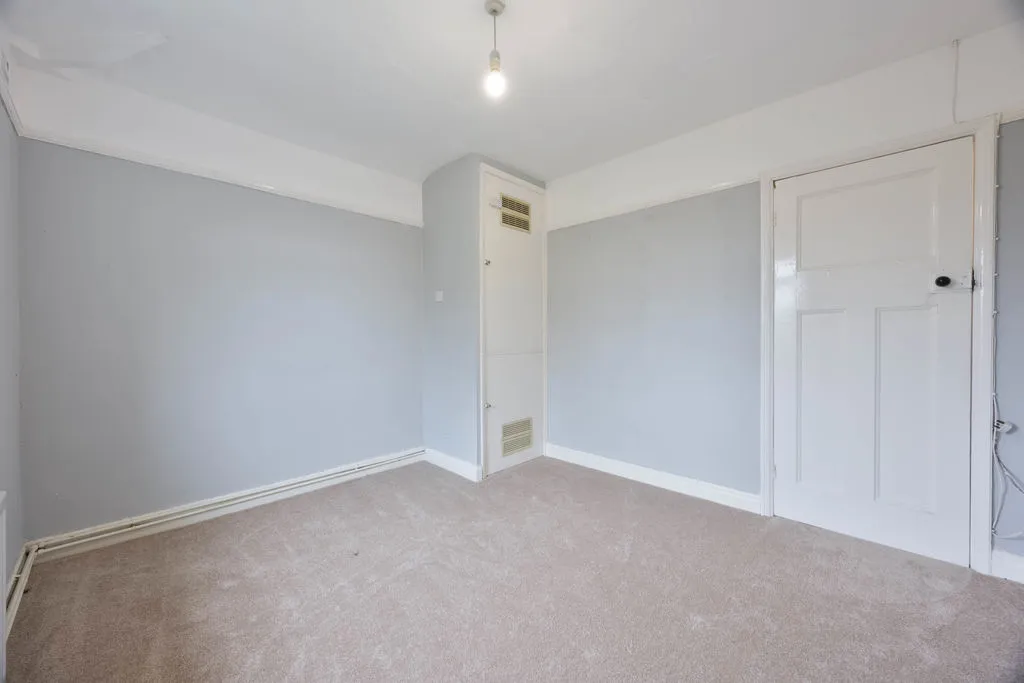 Gidlow Lane, Wigan, WN6, photo 13