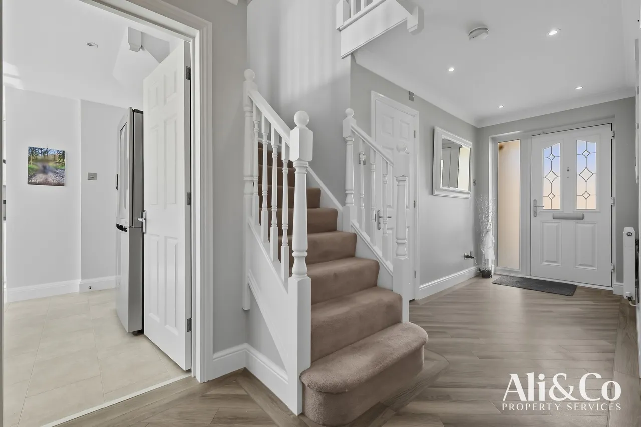 Hatton Close, Grays, Essex, RM16 6RP, photo 12