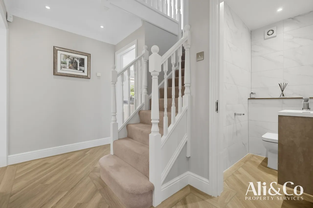 Hatton Close, Grays, Essex, RM16 6RP, photo 14