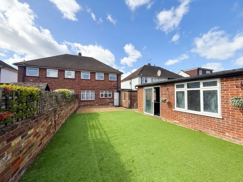 Regent Avenue, Uxbridge, UB10, photo 3