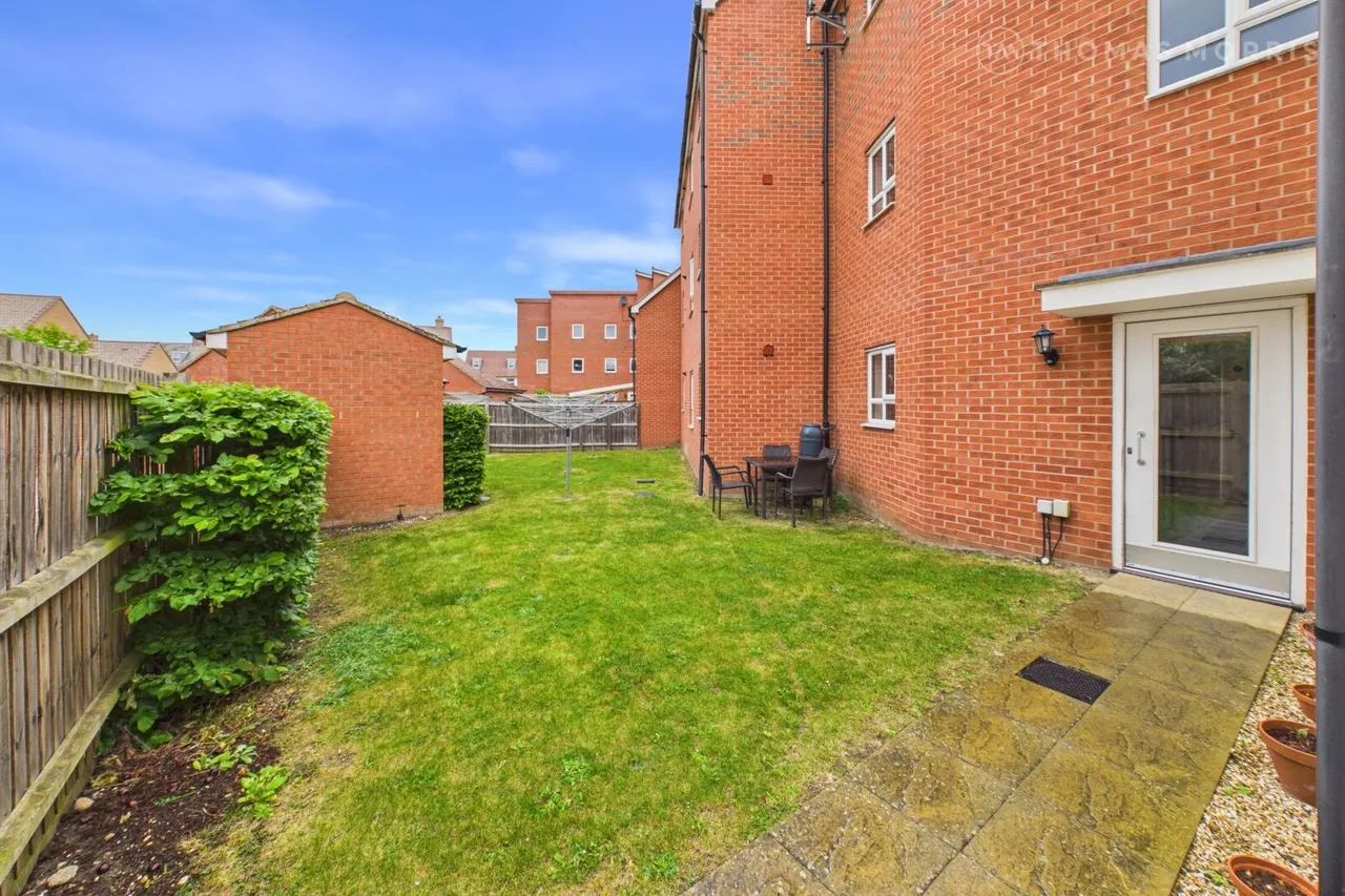Planets Way, Biggleswade, SG18, photo 10