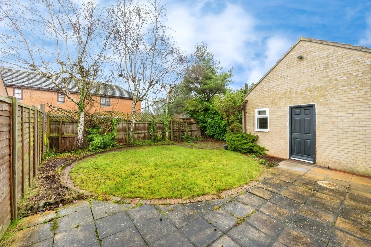 Wood Close, Biddenham, Bedford, Bedfordshire, MK40, photo 10