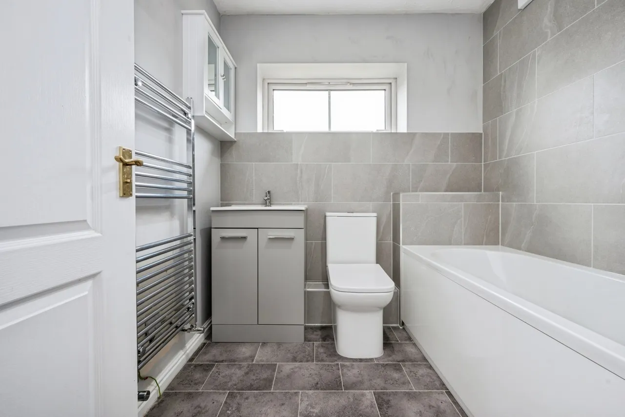 Wood Close, Biddenham, Bedford, Bedfordshire, MK40, photo 21