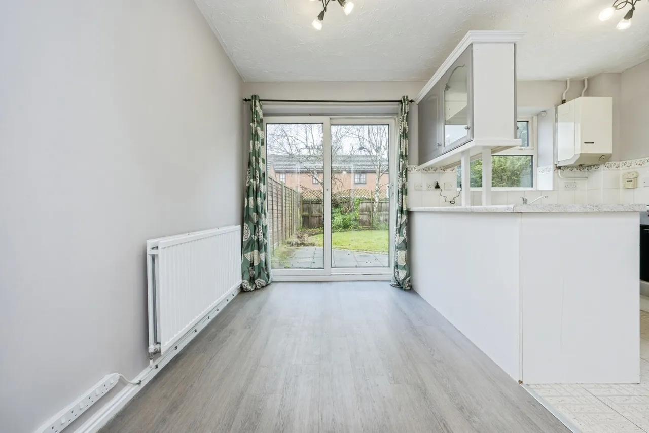 Wood Close, Biddenham, Bedford, Bedfordshire, MK40, photo 4