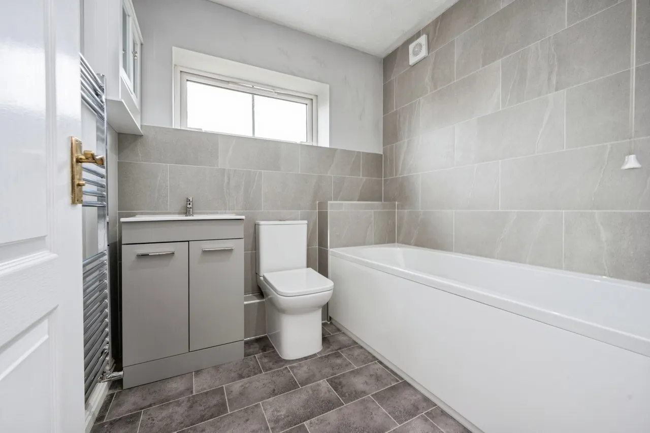 Wood Close, Biddenham, Bedford, Bedfordshire, MK40, photo 8