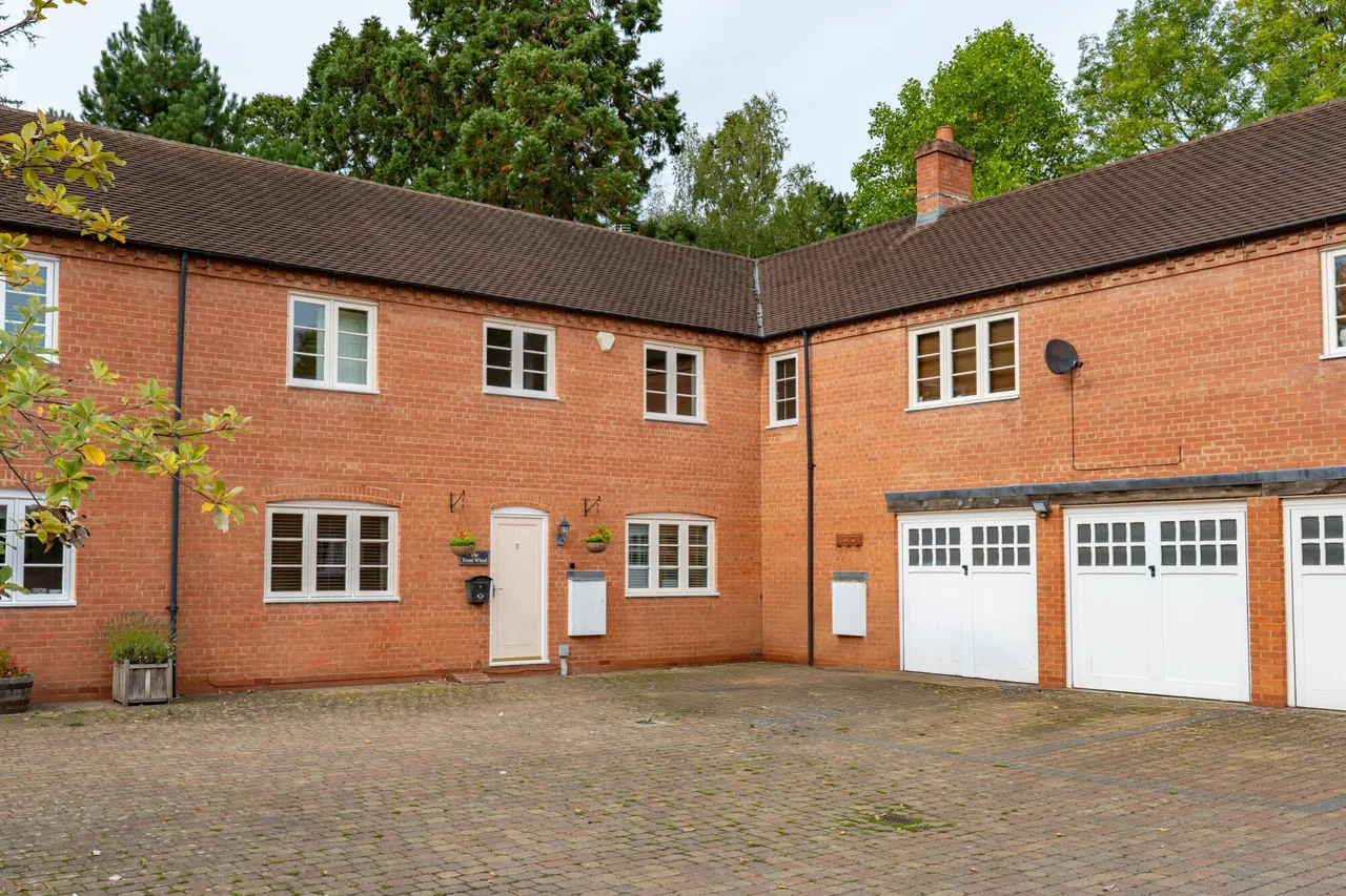 4 bed house for sale, Mill Court, Alvechurch, B48