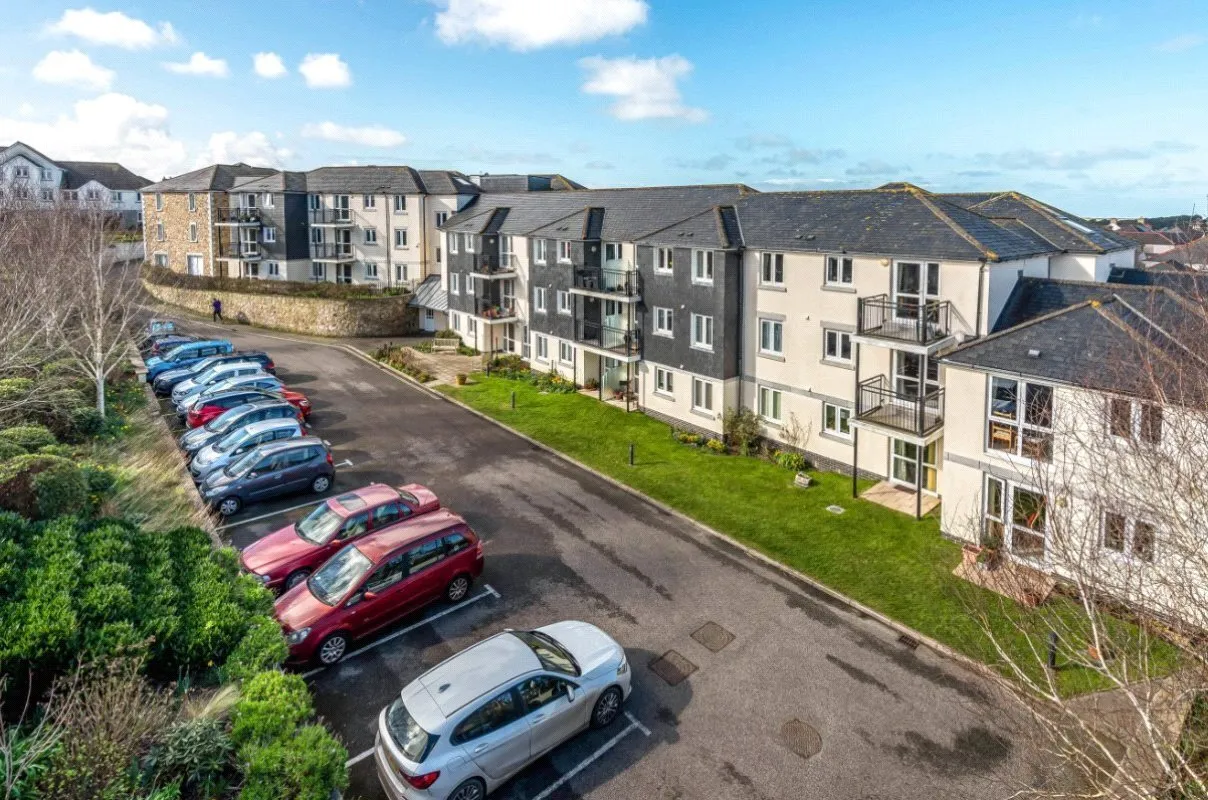 1 bed property for sale — Trevithick Road, Camborne, Cornwall, TR14