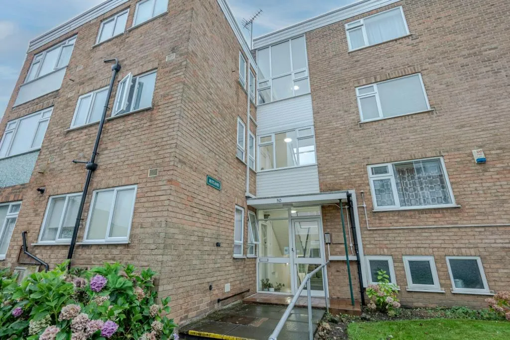1 bed flat for sale, Barons Close, Birmingham, B17