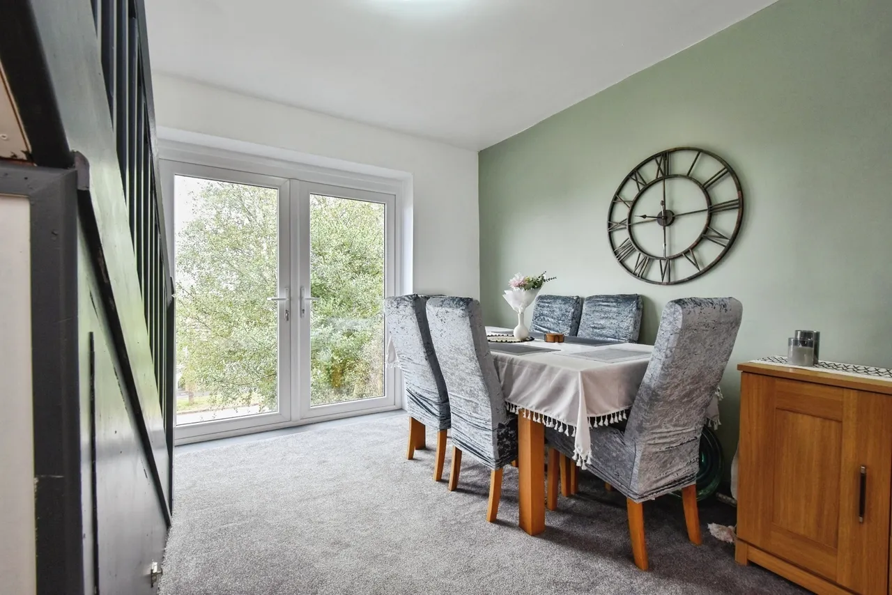 Greenfield Crescent, Llansamlet, SA7, photo 9