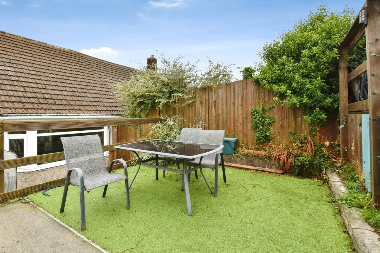 Greenfield Crescent, Llansamlet, SA7, photo 14