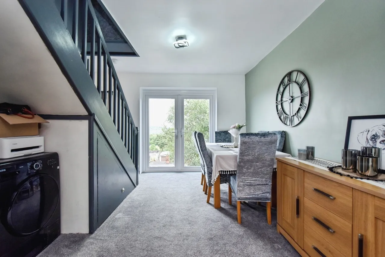 Greenfield Crescent, Llansamlet, SA7, photo 8