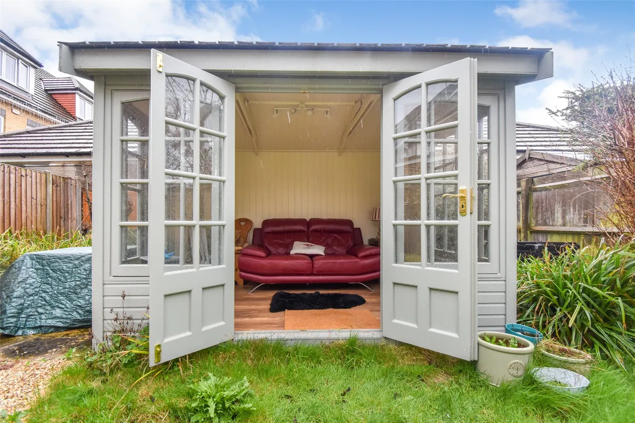 Luke Road East, Aldershot, Hampshire, GU11 3AX, photo 14