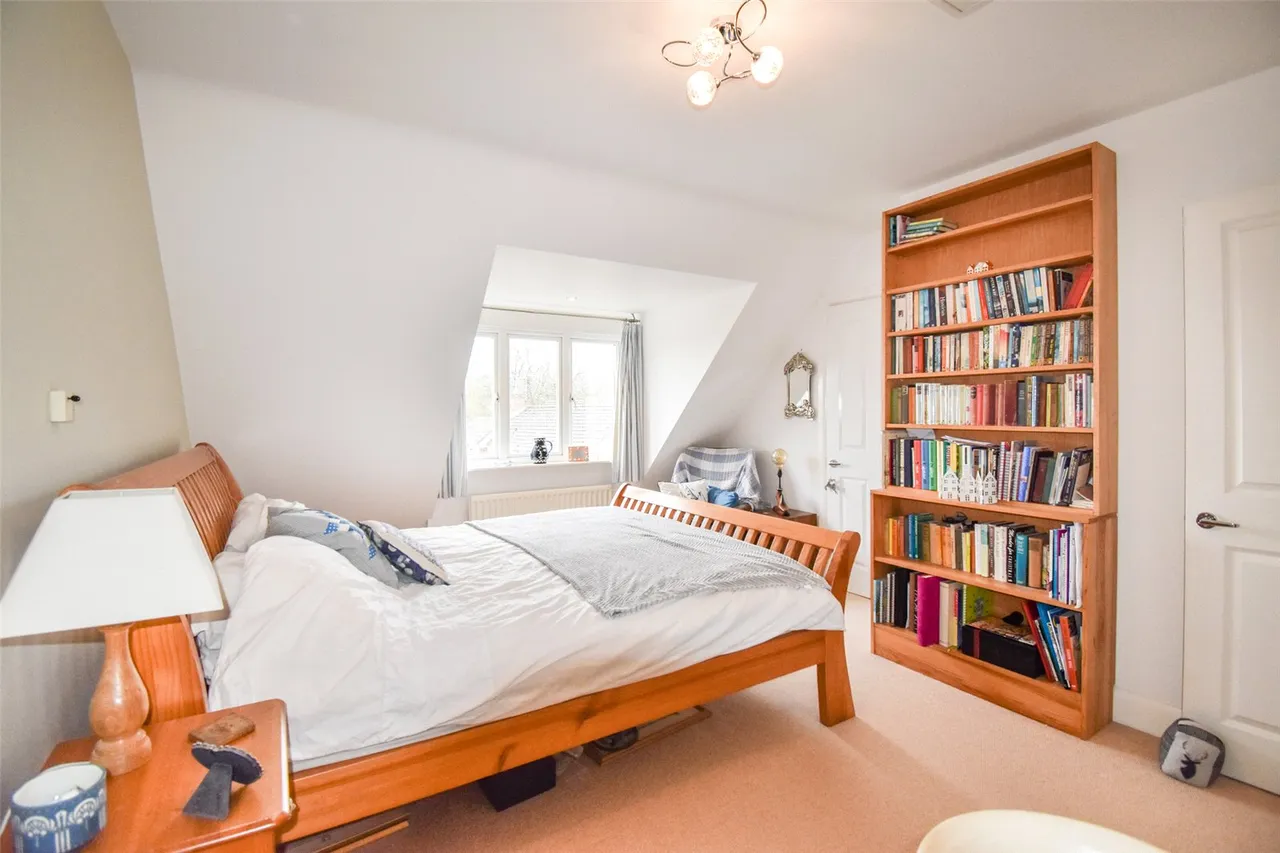 Luke Road East, Aldershot, Hampshire, GU11 3AX, photo 9