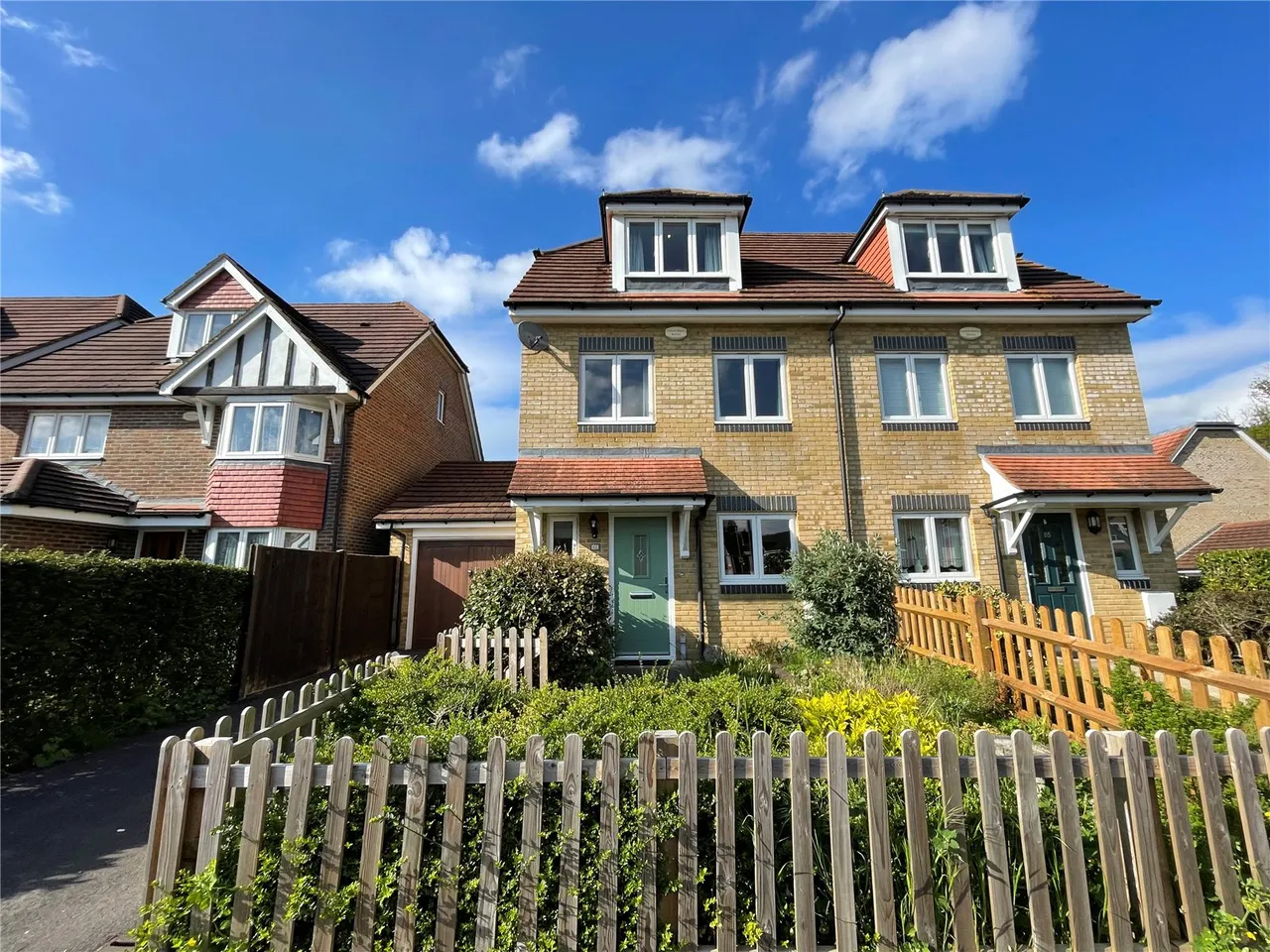 3 bed house for sale — Luke Road East, Aldershot, Hampshire, GU11 3AX