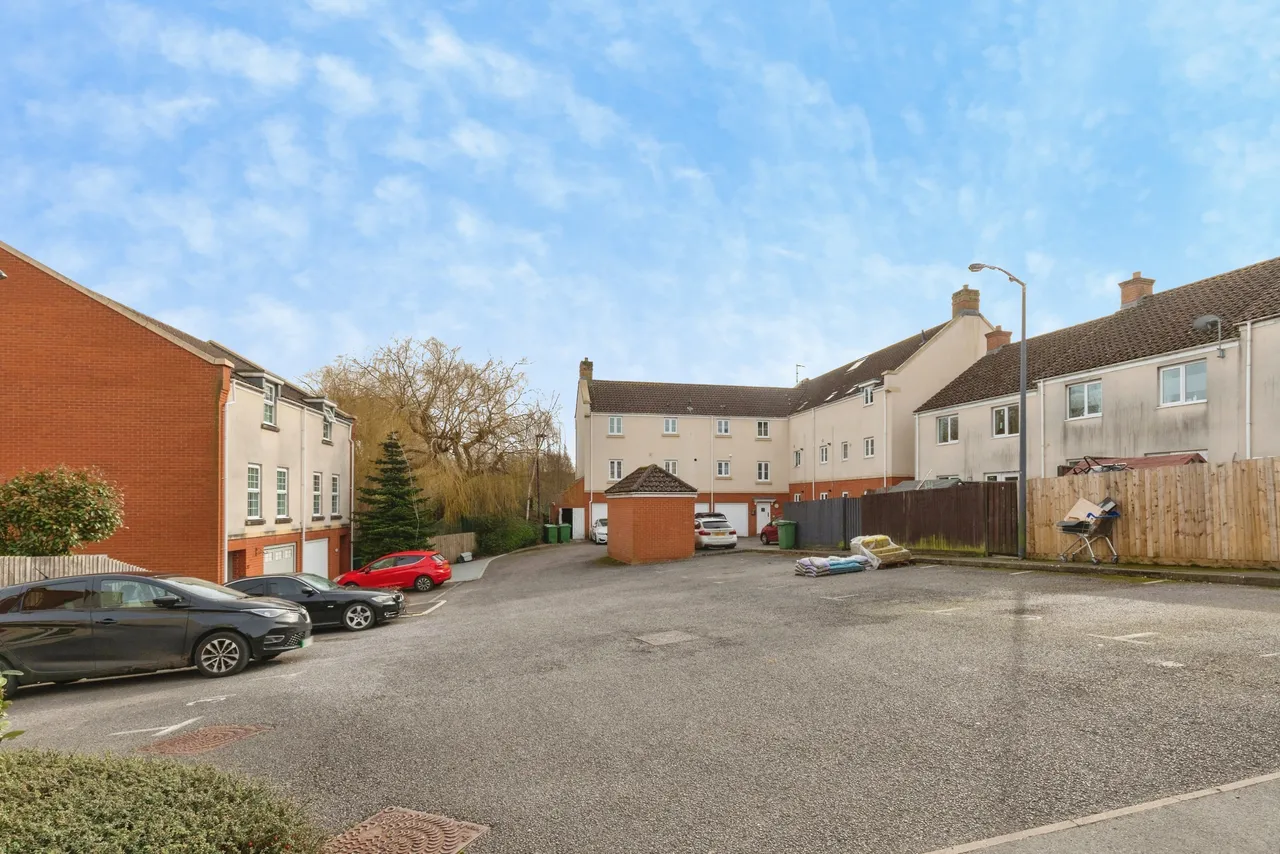 Leaze Close, Bristol, BS35, photo 15