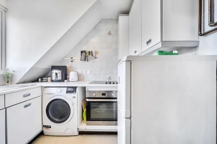 Avenue Road, London, N12, photo 5