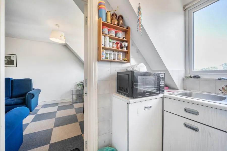 Avenue Road, London, N12, photo 6