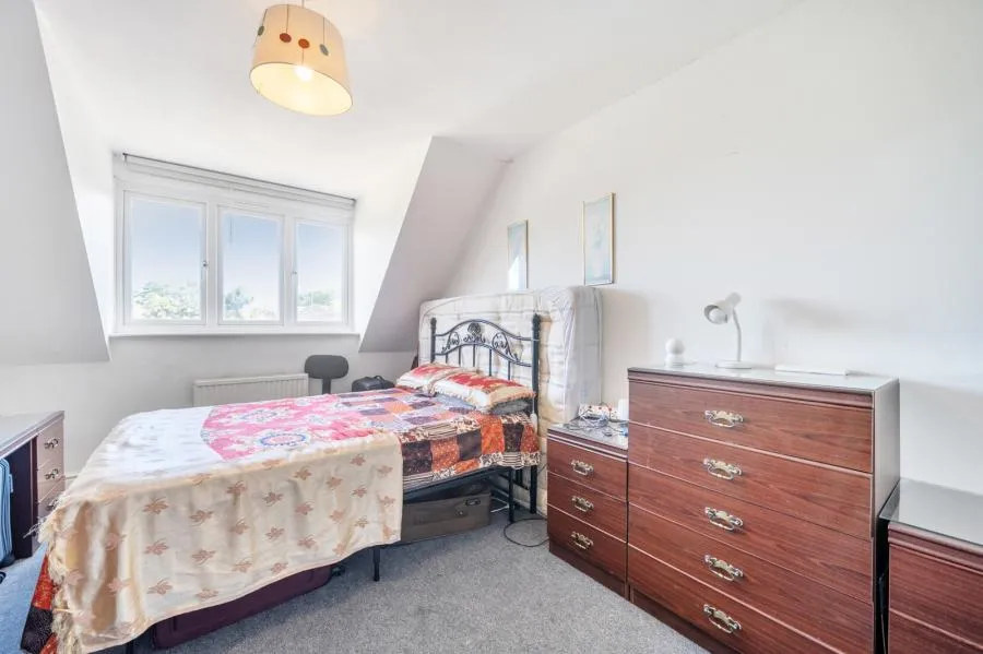 Avenue Road, London, N12, photo 9