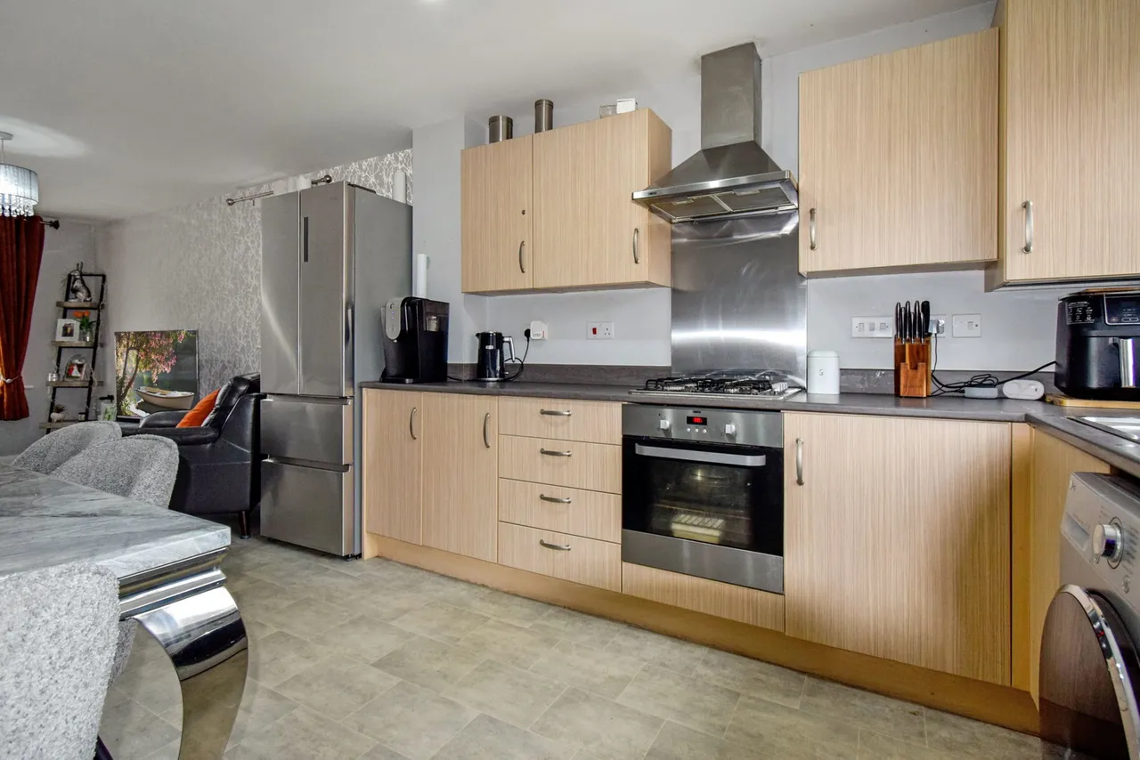 Dallington Avenue, Leyland, PR25 5AG, photo 5