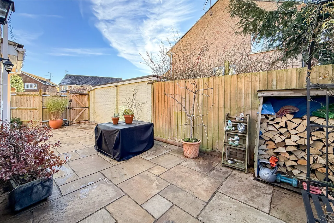 Alzey Gardens, Harpenden, Hertfordshire, AL5 5SX, photo 13