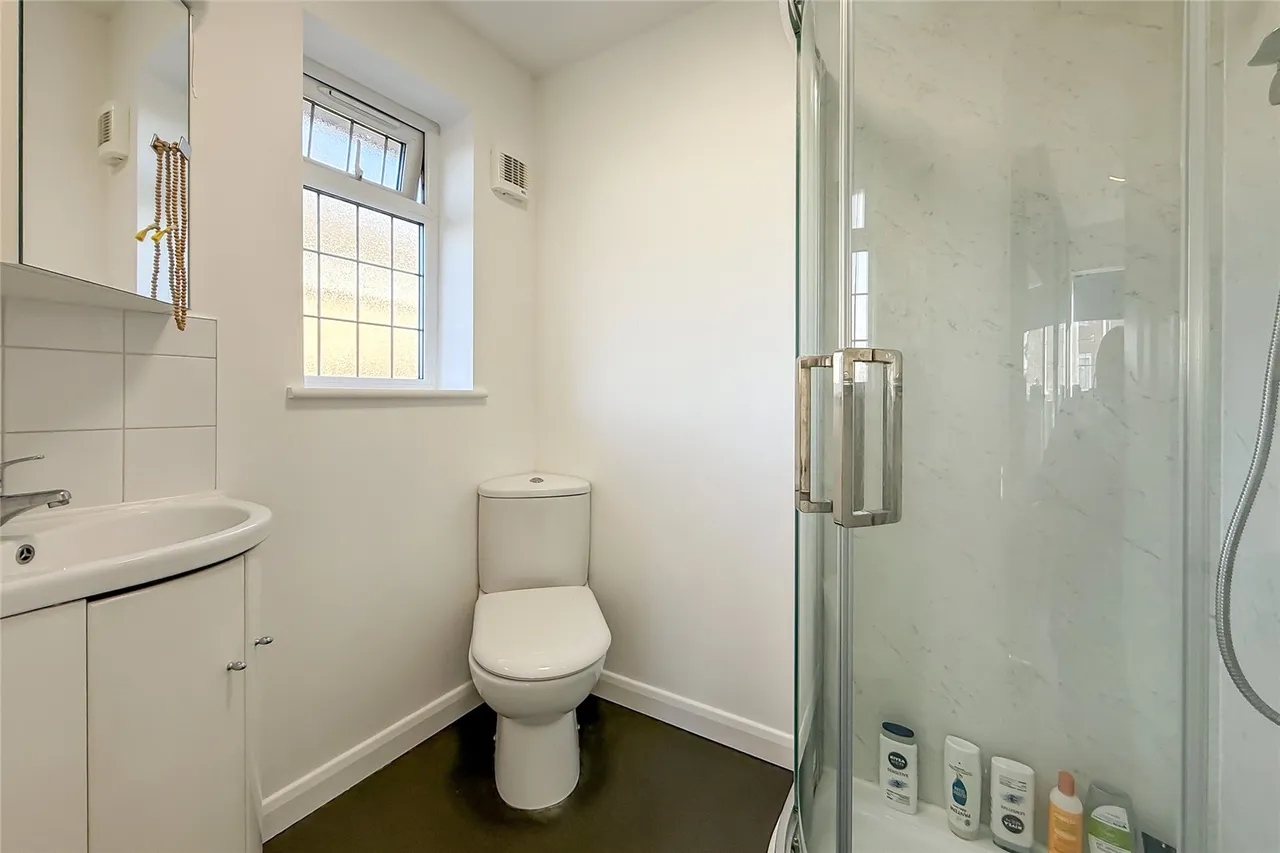 Alzey Gardens, Harpenden, Hertfordshire, AL5 5SX, photo 20