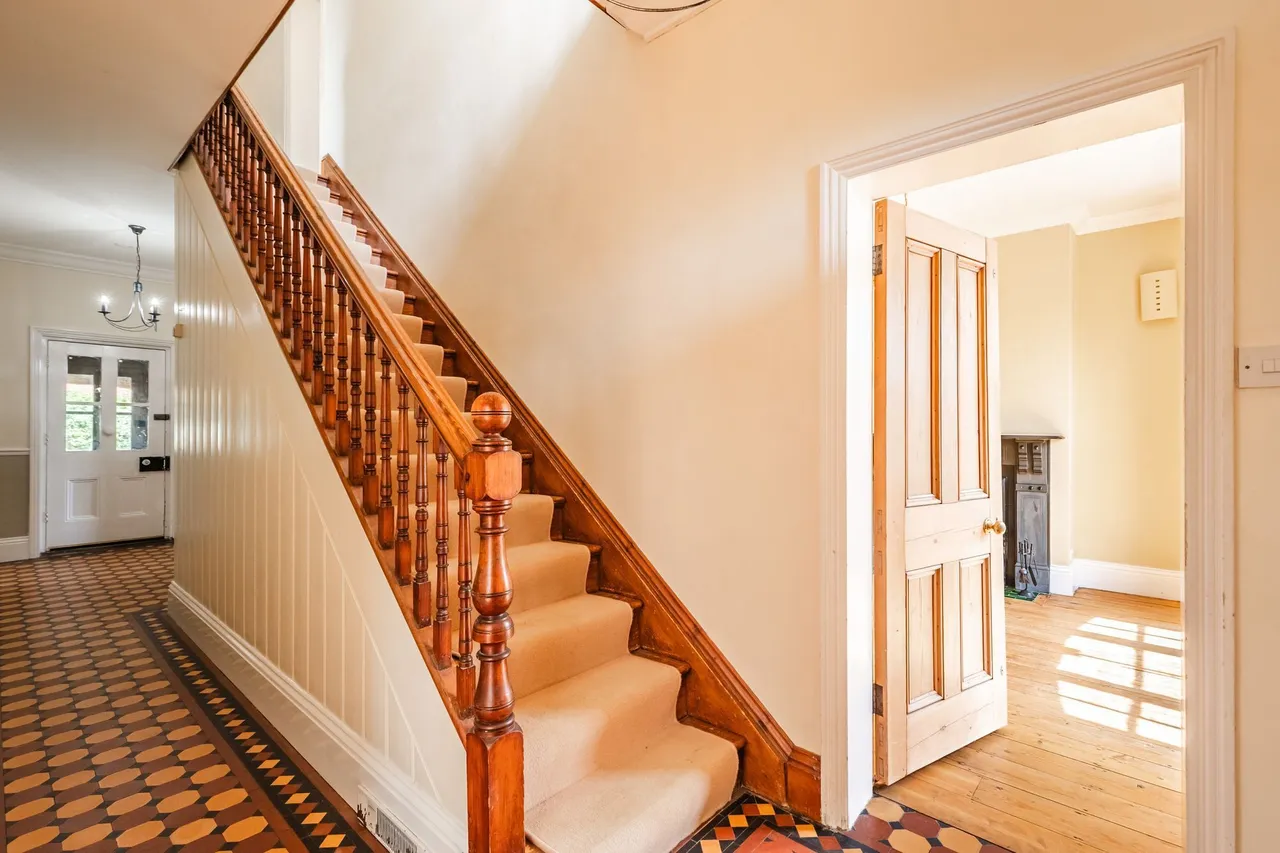 Detached Edwardian Home in Suton, photo 10