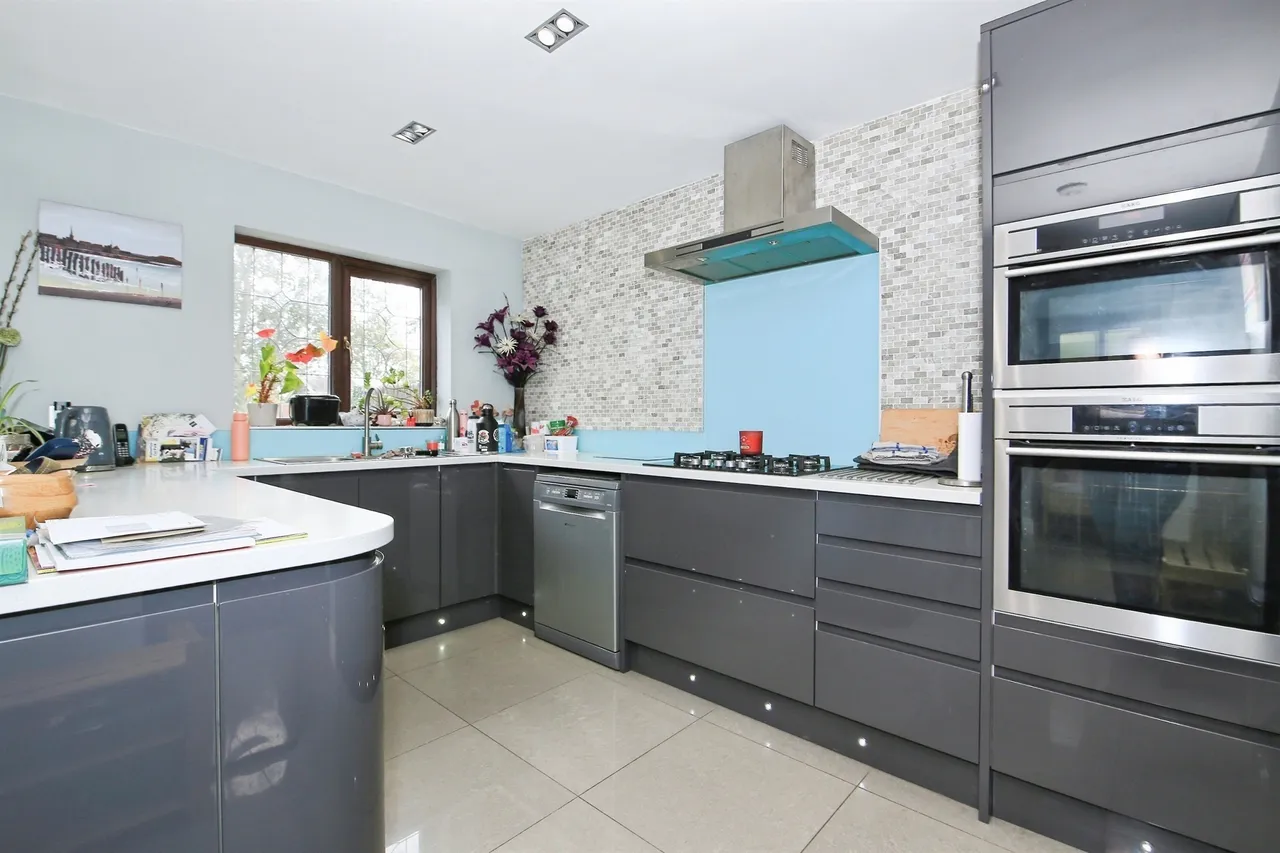 Cookson Close, Yaxley, PE7, photo 3