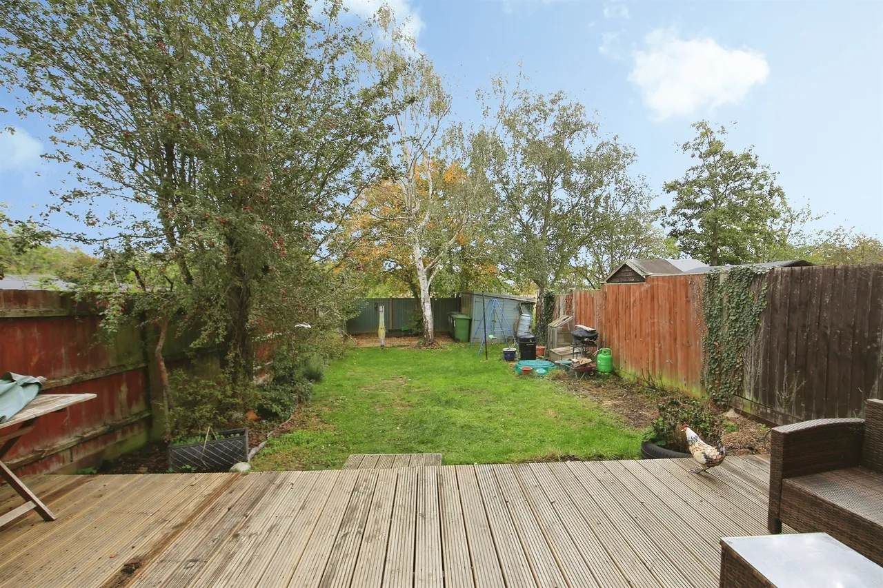 Cookson Close, Yaxley, PE7, photo 14