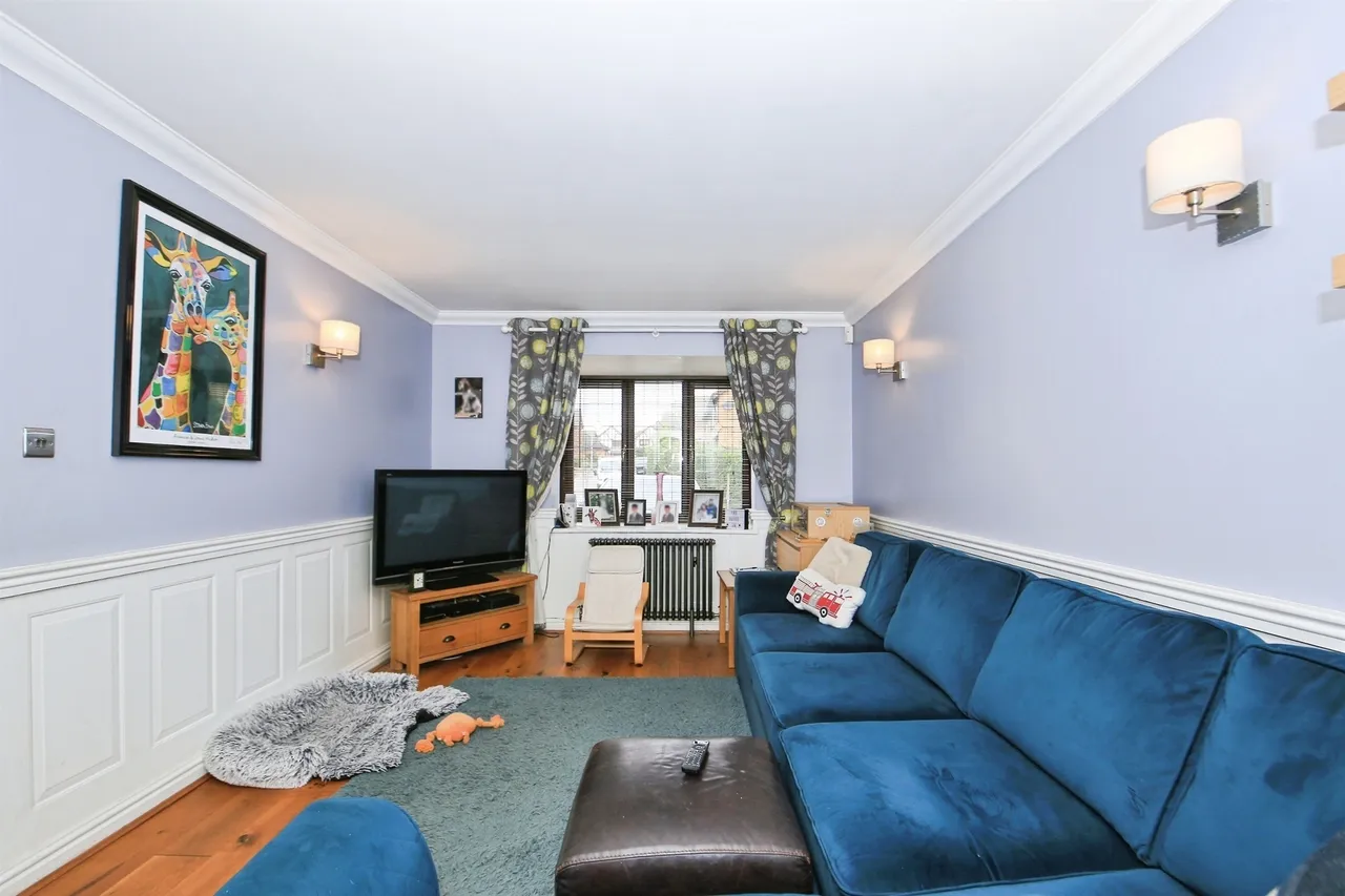 Cookson Close, Yaxley, PE7, photo 6