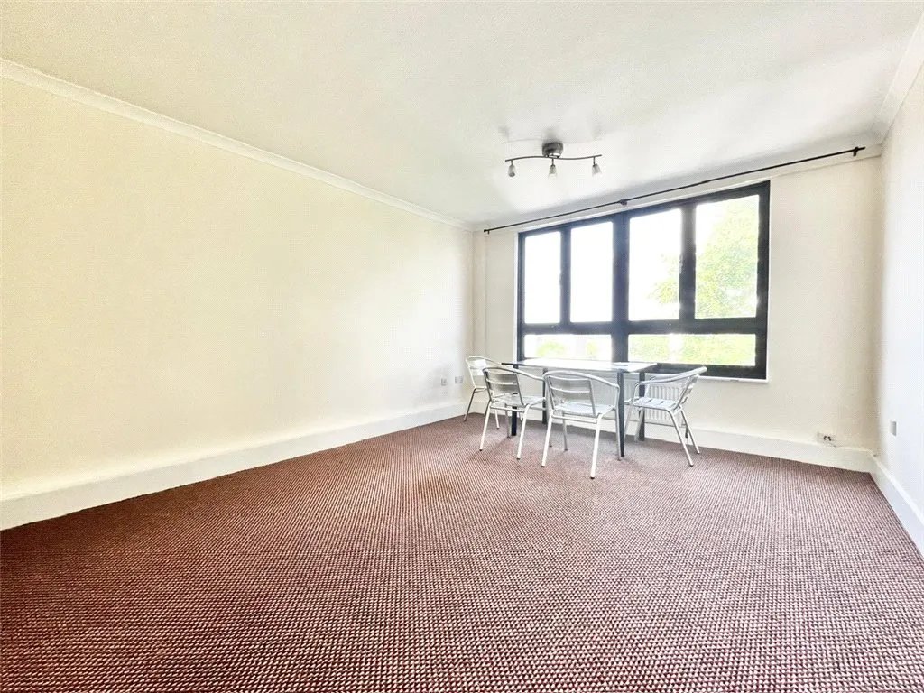 Summerwood Road, Isleworth, TW7, photo 7