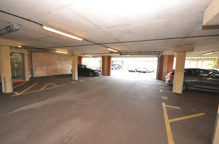 Buckingham Street, Aylesbury, HP20, photo 9