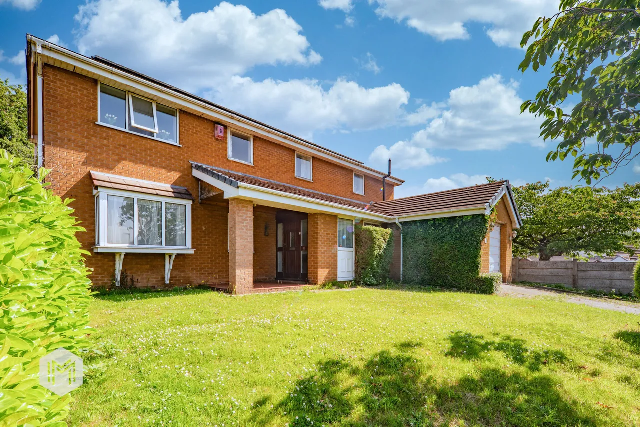 3 bed house for sale — Sovereign Fold Road, Leigh, WN7 5HX