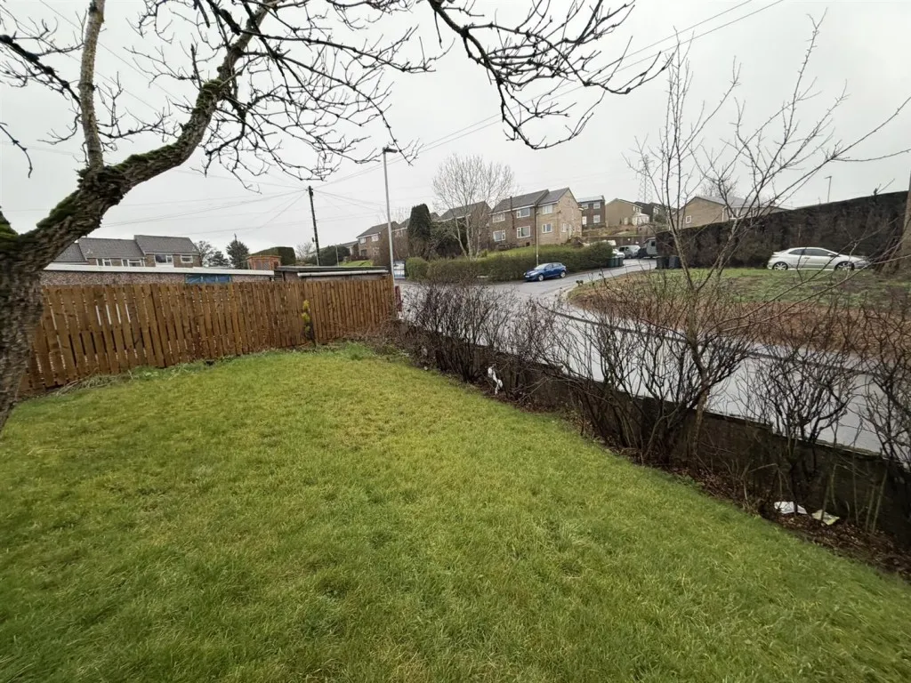 Willow Tree Close, BD21, photo 11