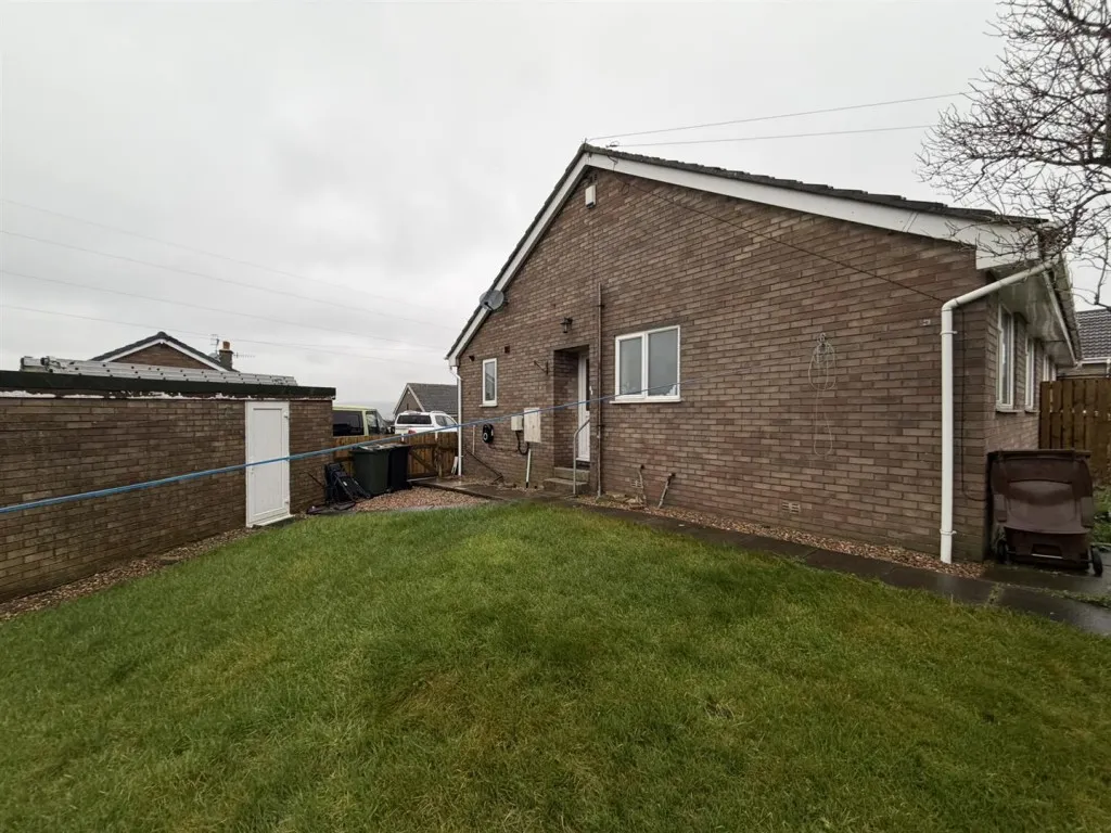 Willow Tree Close, BD21, photo 12