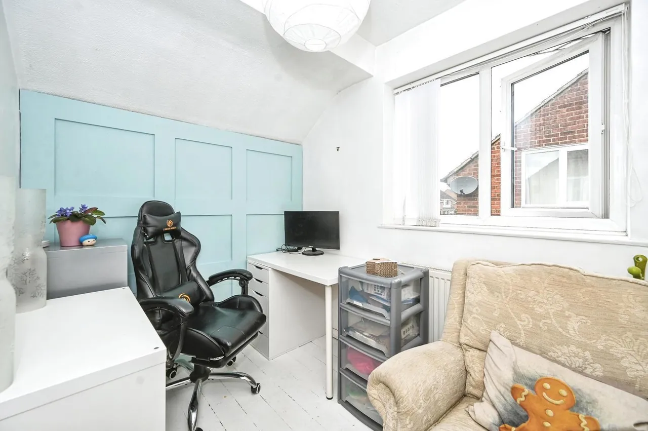 Vauxhall Close, Penketh, Warrington, Cheshire, WA5, photo 16