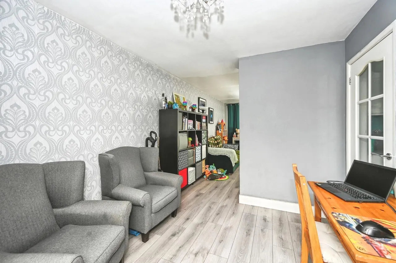Vauxhall Close, Penketh, Warrington, Cheshire, WA5, photo 5